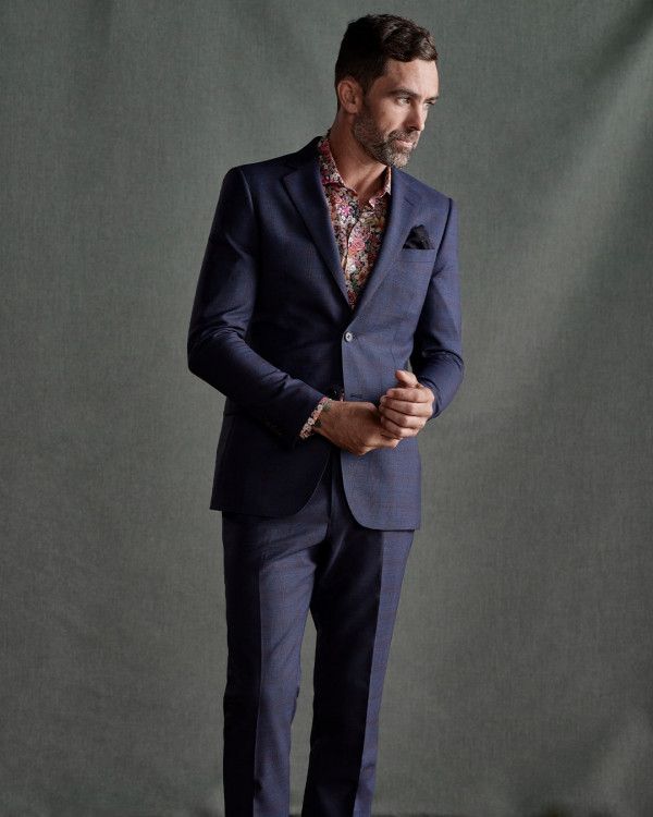Barkers suit