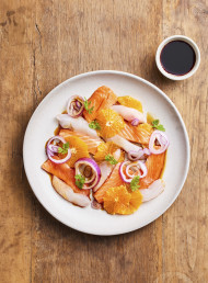 SASHIMI PLATE WITH TAMARI