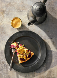 Plum and Raspberry Cheesecake Custard Crumble Tart 