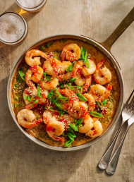 Rice and Pea Omelette with Chilli Prawns 