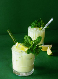 Boozy Brazilian Lemonade