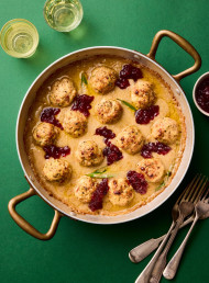 Christmas Stuffing Meatballs with Cranberry Sauce 