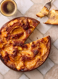 Apricot, Orange and Yoghurt Cake 