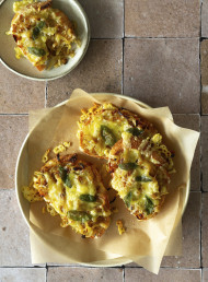 Gruyère, Caramelised Onion and Sage Toast 
