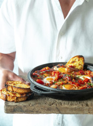 Smoky Barbecued Breakfast Beans 