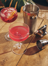 Gin, Raspberry and Lime Sour 