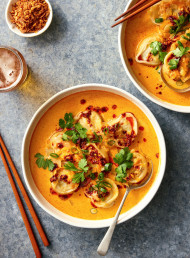 Red Curry Soup and Dumplings 