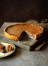 Treacle Tart with Wholemeal Pastry 