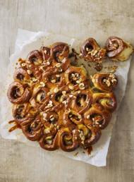 Sticky ‘Apple Pie’ Brioche Pull-aparts