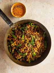 Lee Kum Kee Cumin Lamb Mince Noodles