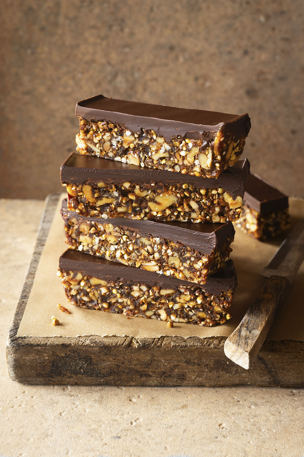 Gluten-free Date, Nut and Seed Slice 