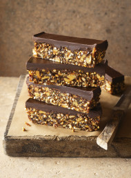 Date, Nut and Seed Slice