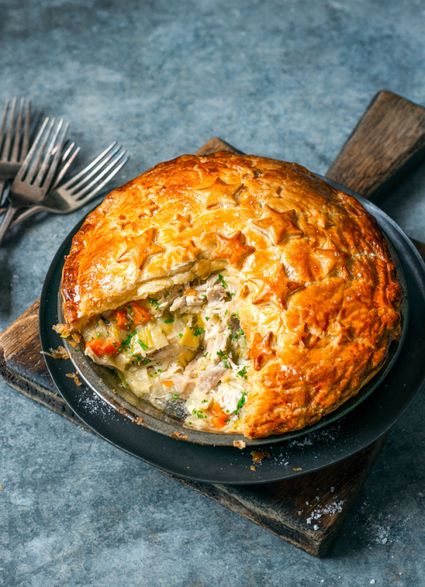 Chicken Leek and Thyme Pie