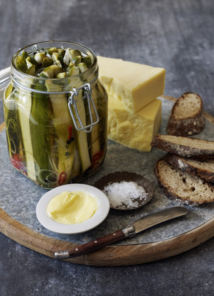 Refrigerator Zucchini Pickles
