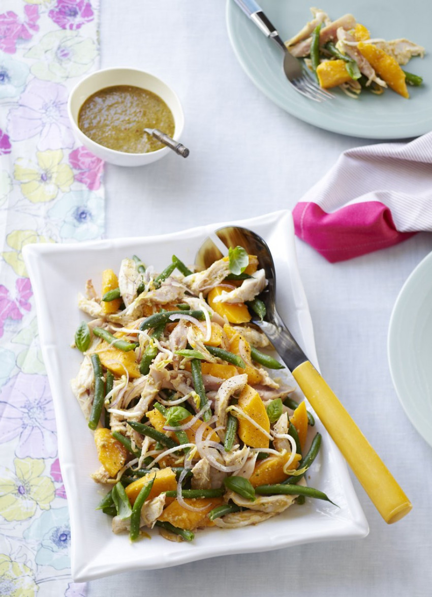 Smoked Chicken, Green Bean and Papaya Salad 