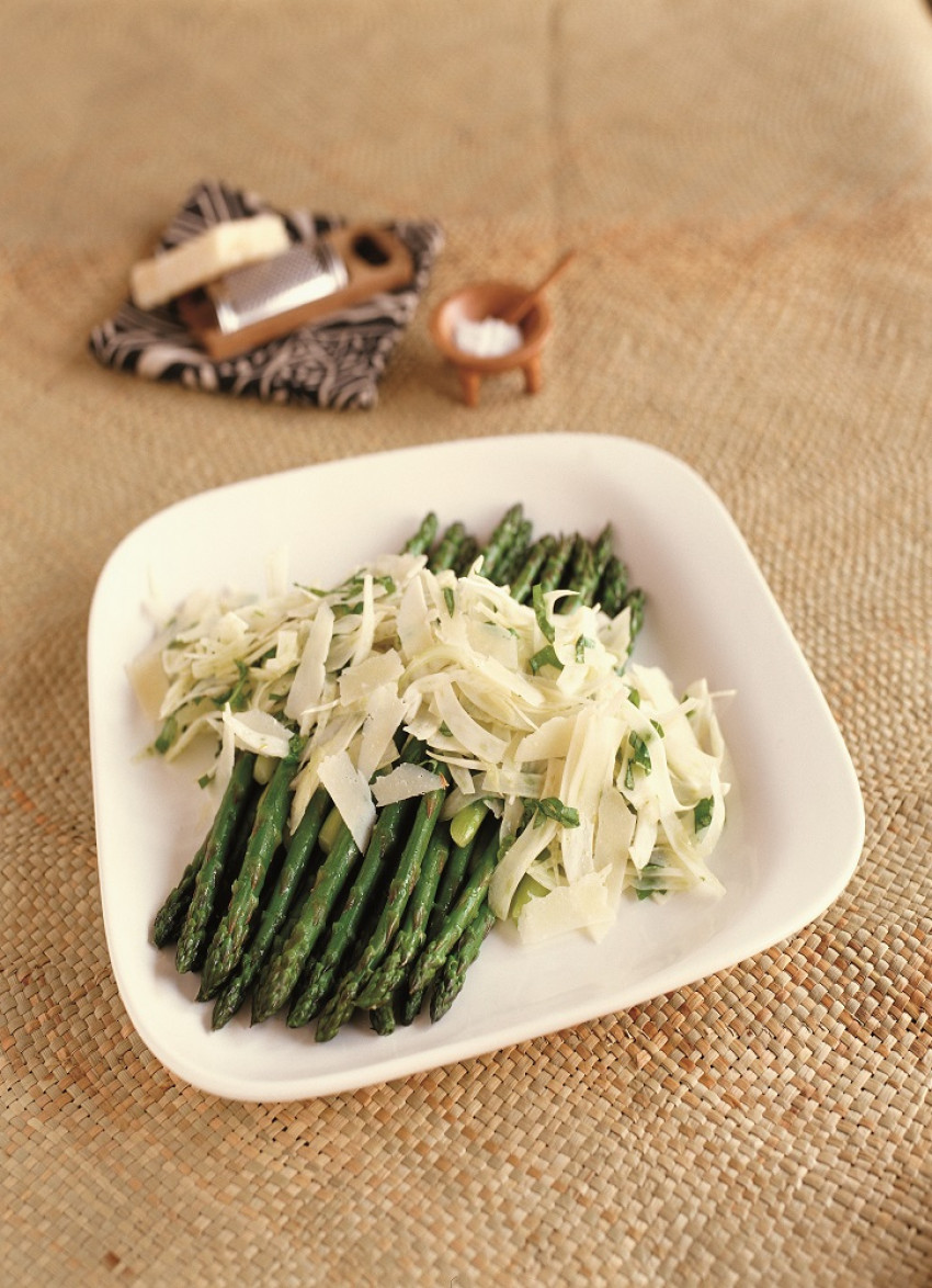 Asparagus, Shaved Fennel and Pecorino with Lemon-Basil Vinaigrette